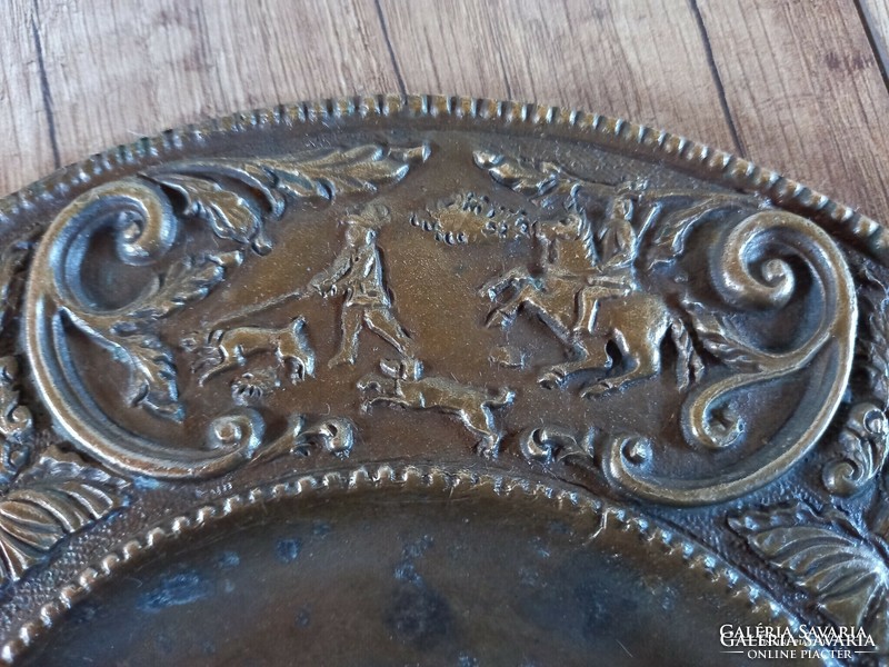 Old hunter scene bronze wall plate