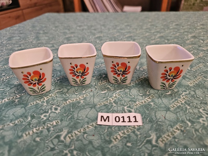 M0111 Hólloháza flower pattern cups 4 pcs