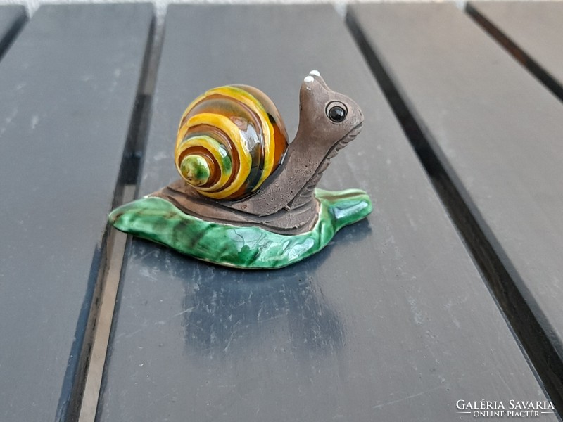Fairy-marked ceramic snail