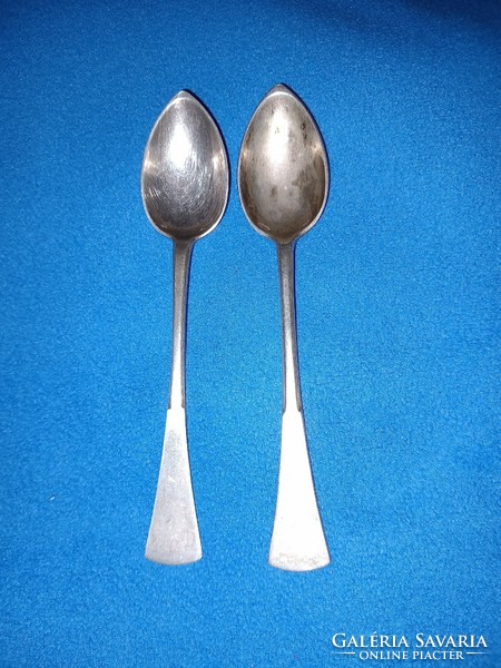 2 antique 800 English style silver 32 gram mocha coffee spoons
