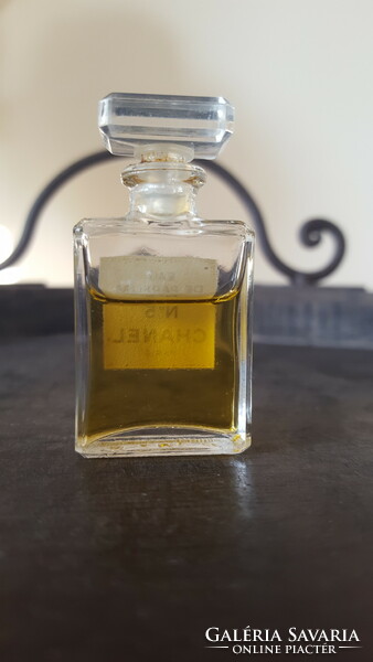 Vintage chanel no 5 mini perfume