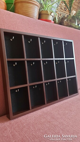Wall-mounted key storage key cabinet, also for hotels, for 15 keys