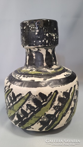 Gorka Lívia kerámia váza 24 cm magas