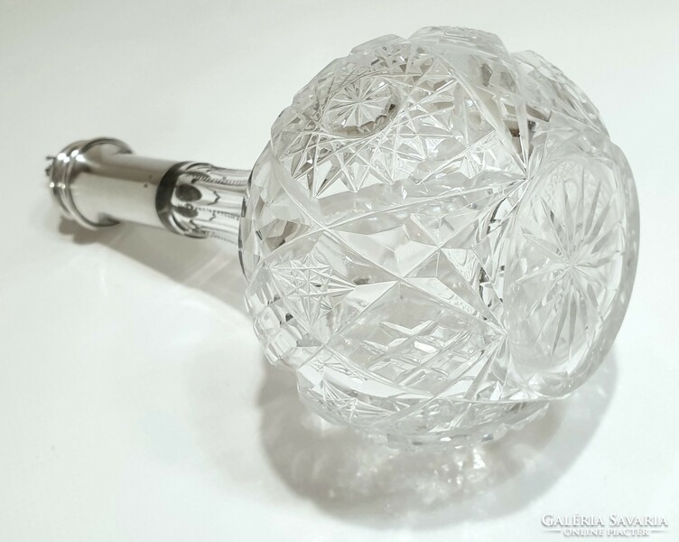 Dekoratív ezüst szerelékes likőrös üveg, kiöntő