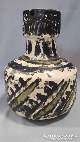 Gorka Lívia kerámia váza 24 cm magas