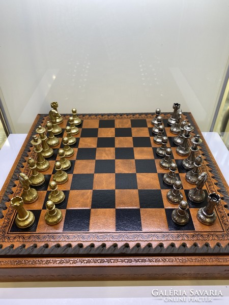 Premium chess made in an Italian chess factory