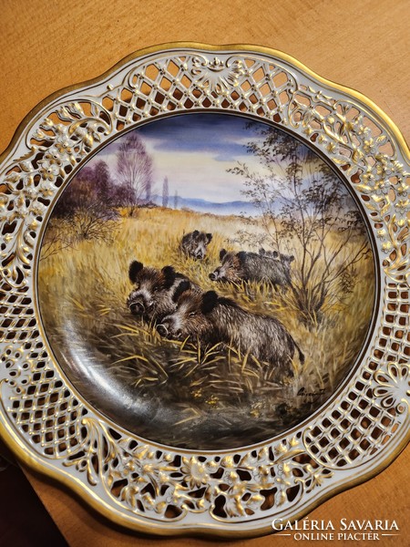 Nagy méretű herendi tányér Csiszár József festményével