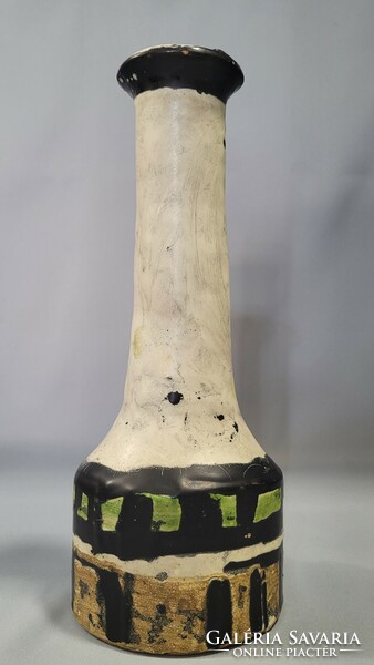 Gorka Lívia kerámia váza 26,5 cm magas