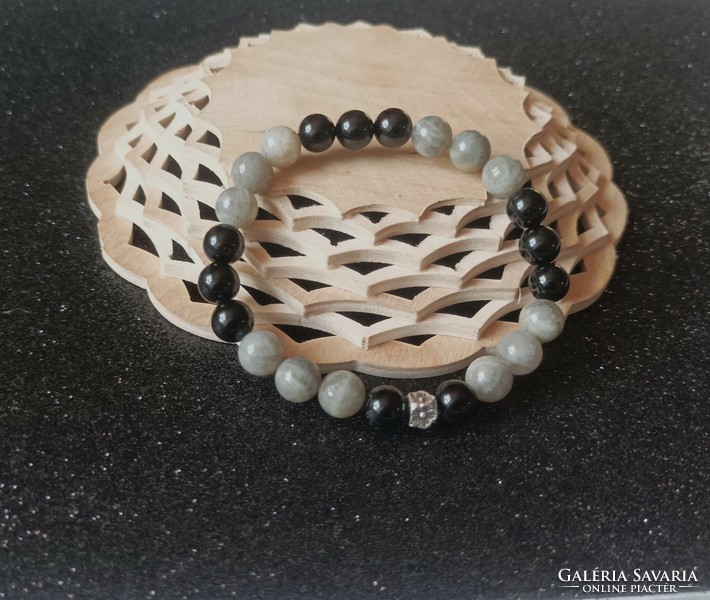 Onyx labradorite mineral bracelet