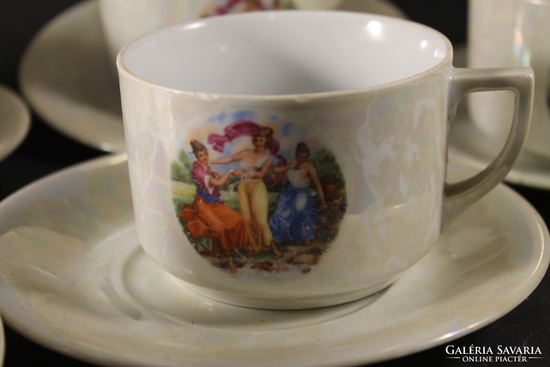 Baroque scene teacups with bottoms 695
