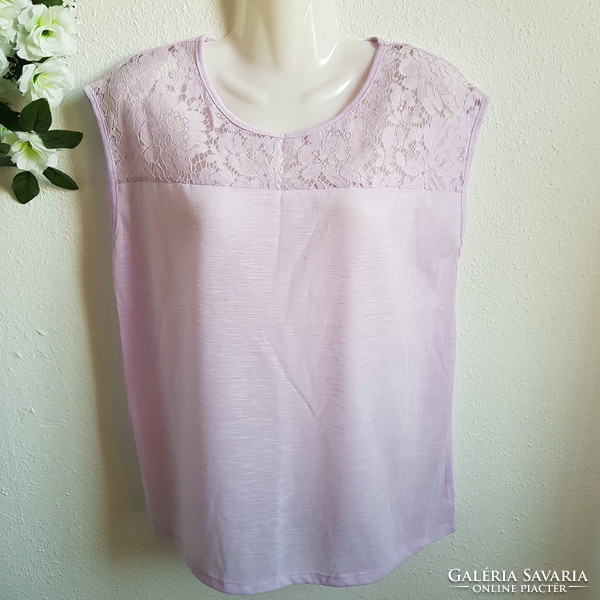 New, size 40 purple, lace sleeveless T-shirt, blouse