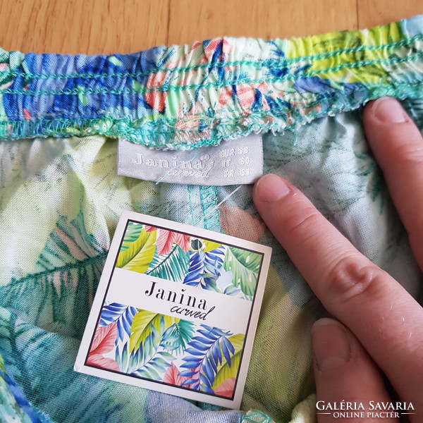 New, size 56/4xl colorful palm tree leaf pattern shorts