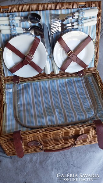 Vintage fontott hűtőtáskás piknik kosár - új, ajándéknak is