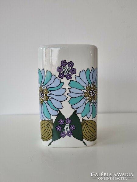 Holóháza porcelain vase, modern shape