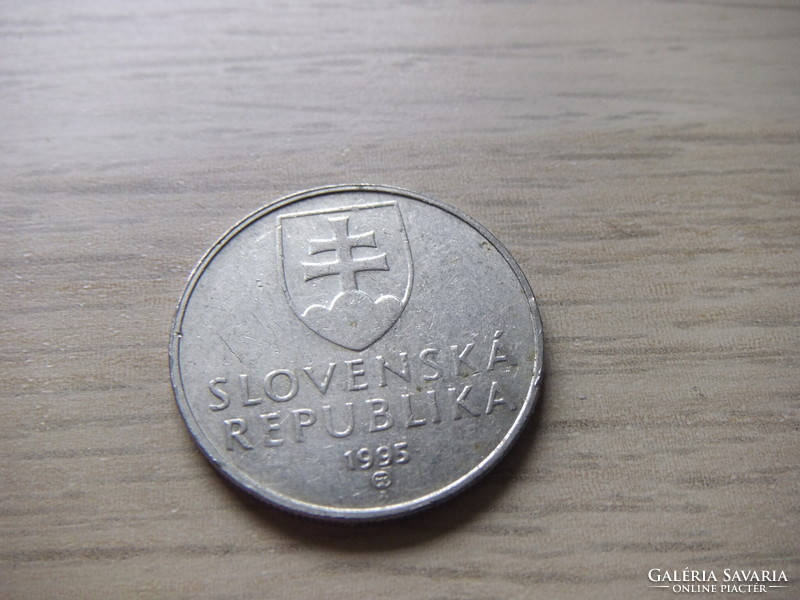5   Korona      1995     Szlovákia