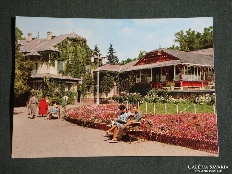 Képeslap, Balatonkenese, Honvéd üdülő park részlet, üdülő emberekkel