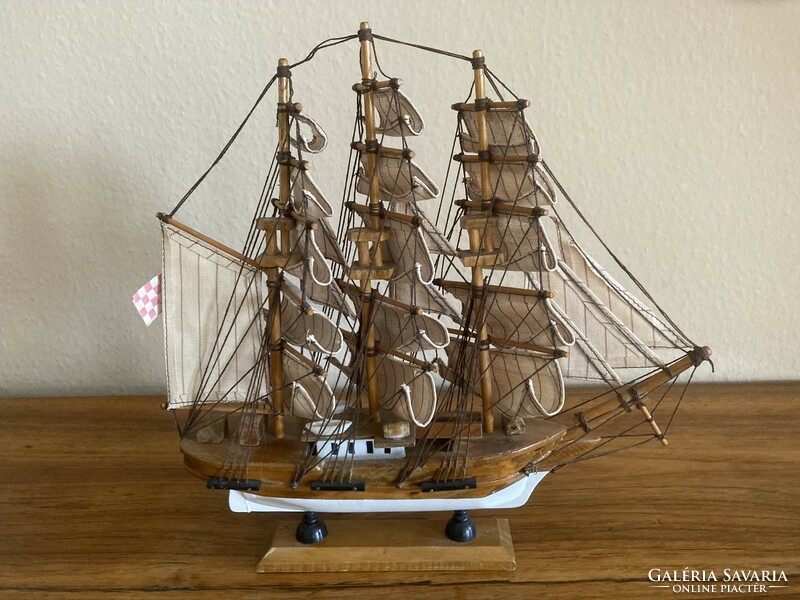 Sailing ship model/maquette
