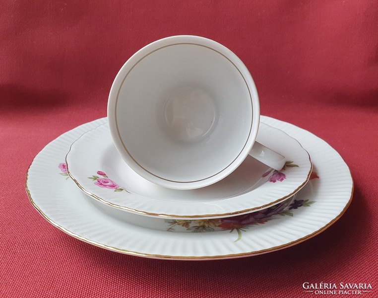 Porcelain breakfast set coffee cup saucer small plate with flower pattern plate with gold edge