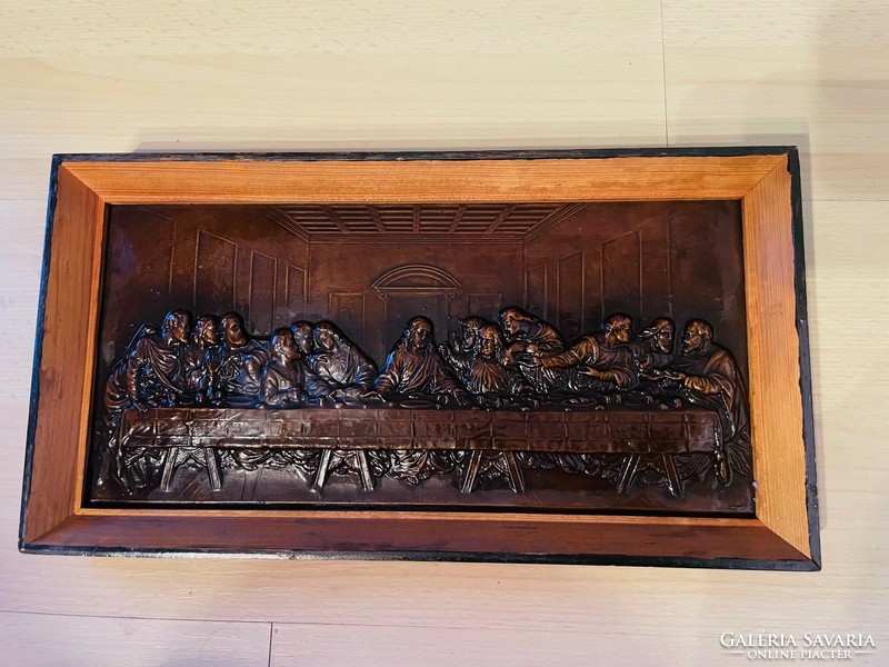 Embossed metal image with the theme of the Last Supper