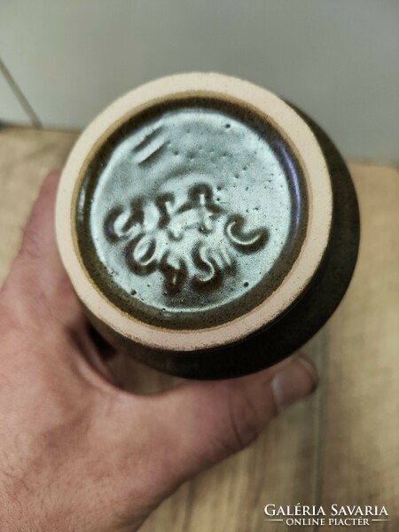 Painted-scratch-glazed ceramic vase