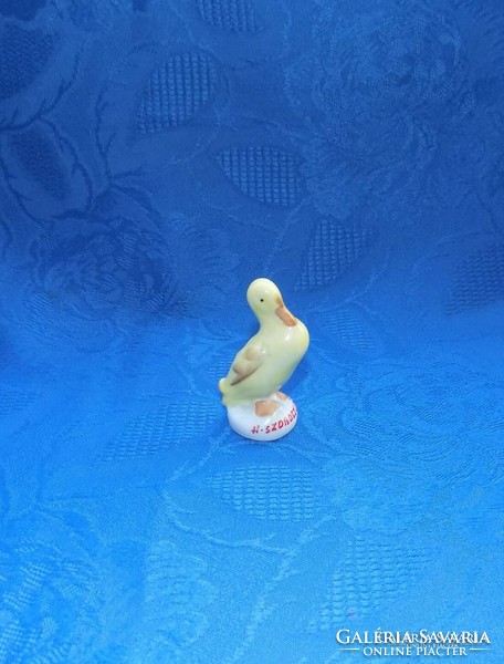 Aquincum porcelain duck figure h. Monument to Szoboszló 6 cm (1 / p)