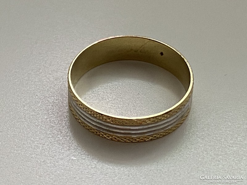 Arany 14K karikagyűrű