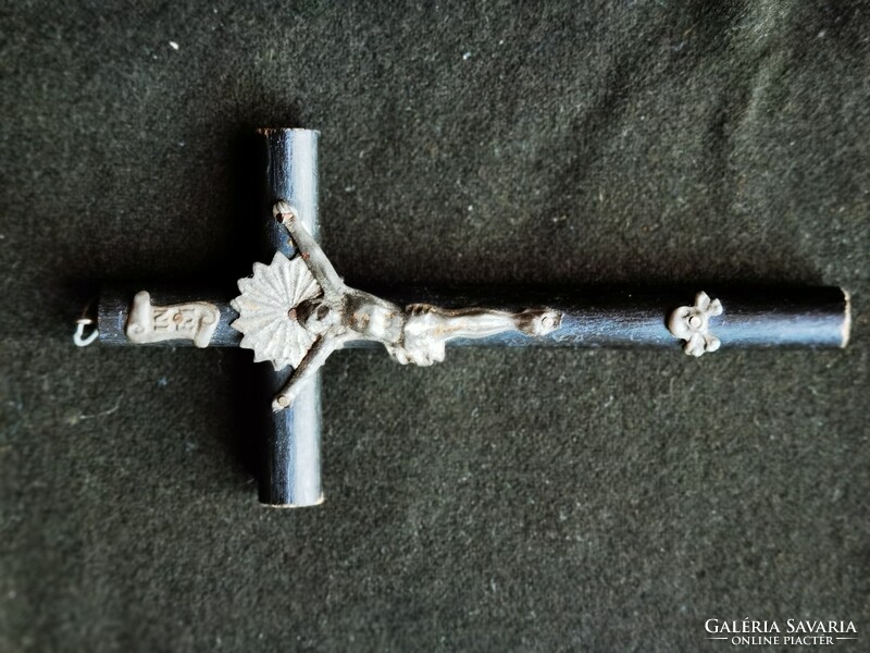 Antique, small-sized crucifix with pleh Christ