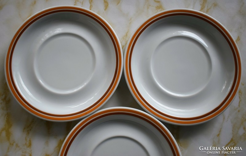 Retro Alföldi porcelán barna sárga csíkos kis tányér, csésze alátét, 3 db