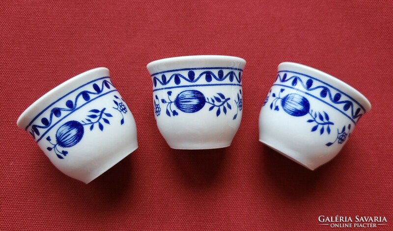 3db Triptis német porcelán kék hagymamintás tojástartó feles pohár