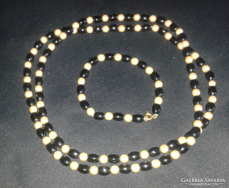 Retro 86cm long pearl and black stone necklace and bracelet set