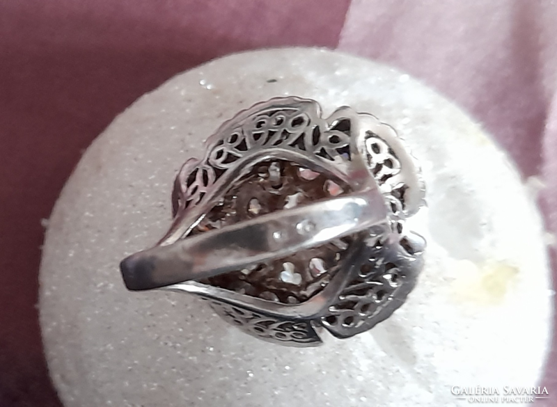 Vintage women's silver ring