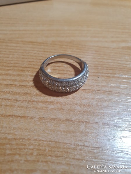 Sok apró köves ezüst gyűrű