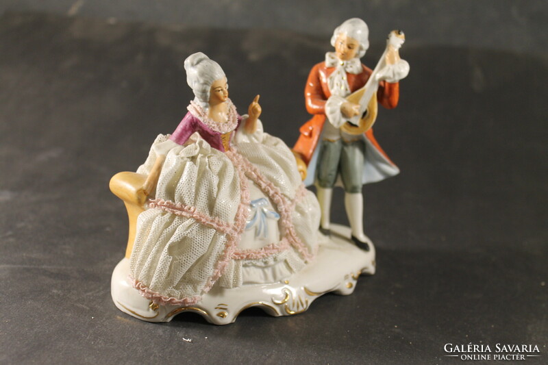 German porcelain baroque pair 740