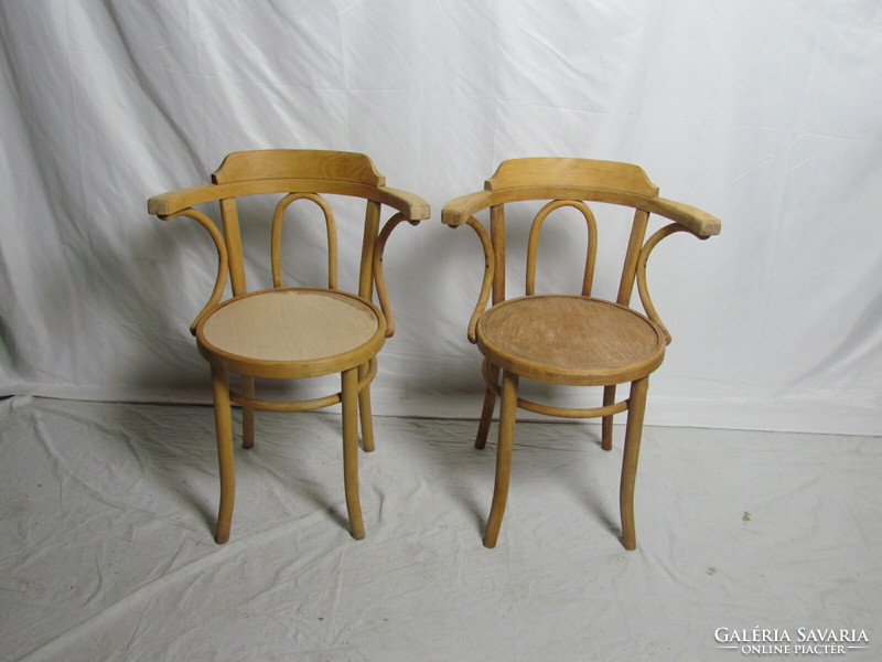 Antik Thonet karfás szék 2db (csiszolt, restaurált)
