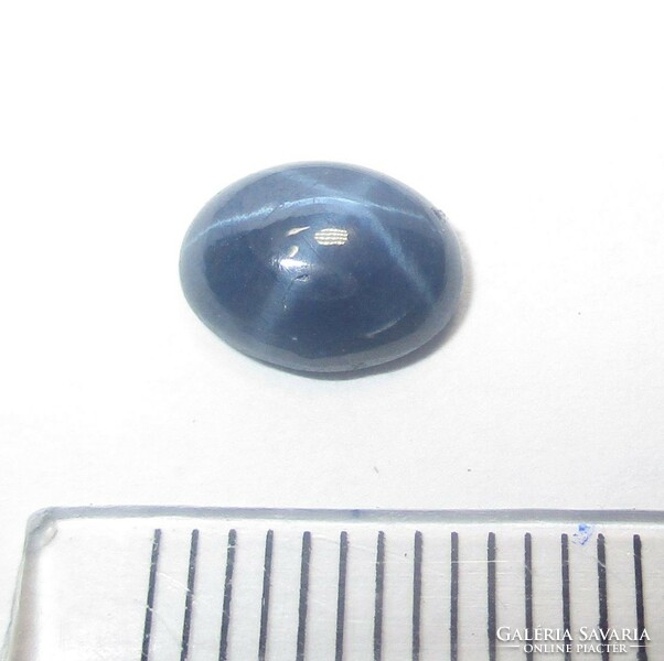 Star sapphire, dark blue 1.9 ct