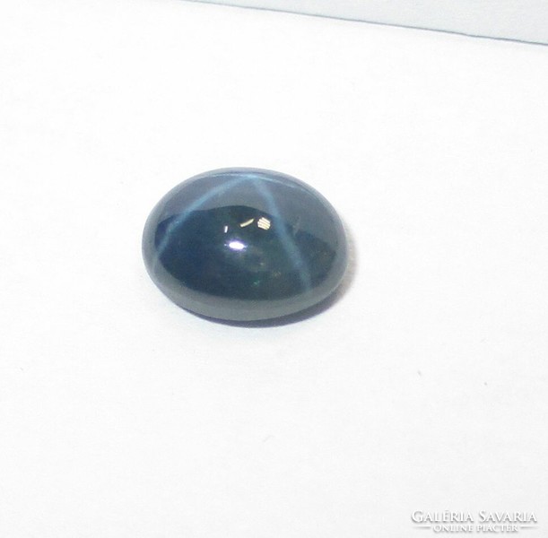 Star sapphire, dark blue 2.25 ct