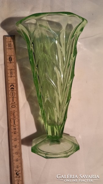 Uranium glass (!) Vase