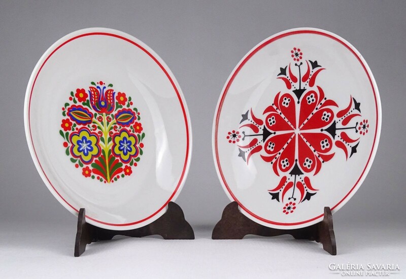 1Q380 pair of old Hólloháza porcelain wall plates 15 cm