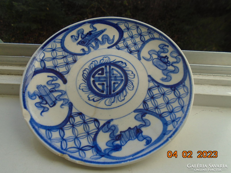 Antik kézzel festett kobaltkék kalligrafikus és geometriai mintákkal kínai tányér