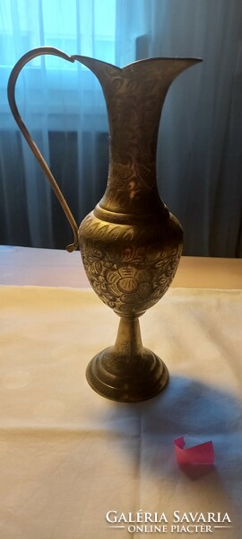 Indian copper carafe single-arm vase, spout