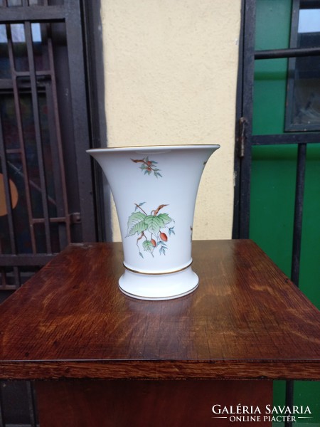 Herend lace berry vase