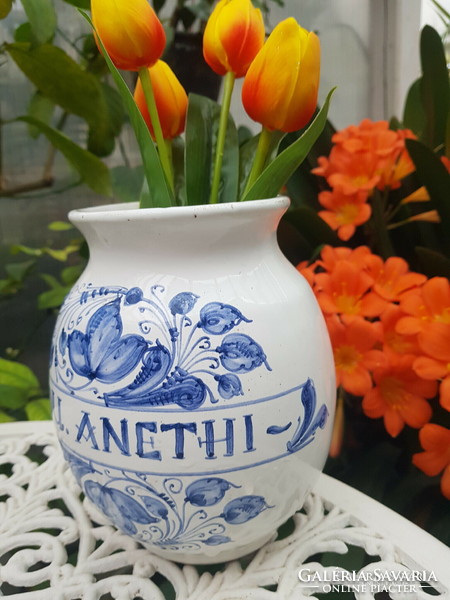 Chubby ceramic vase with blue decor