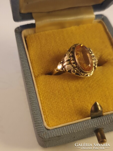14k régi arany gyűrű sárga csiszolt zafir kővel