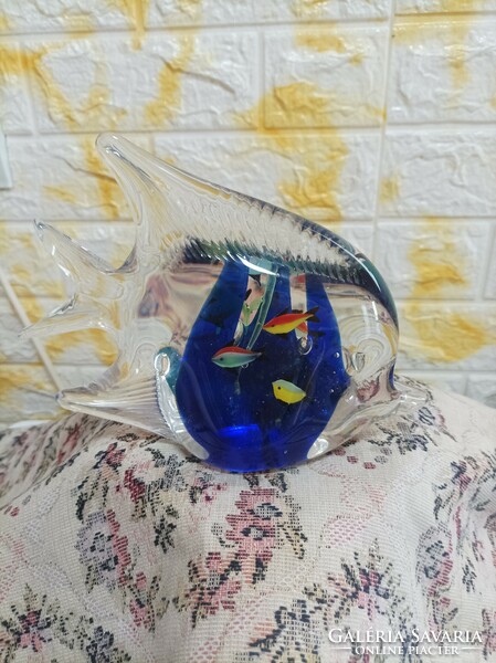 Larger old paperweights which are glass fish about 2 kg flawless