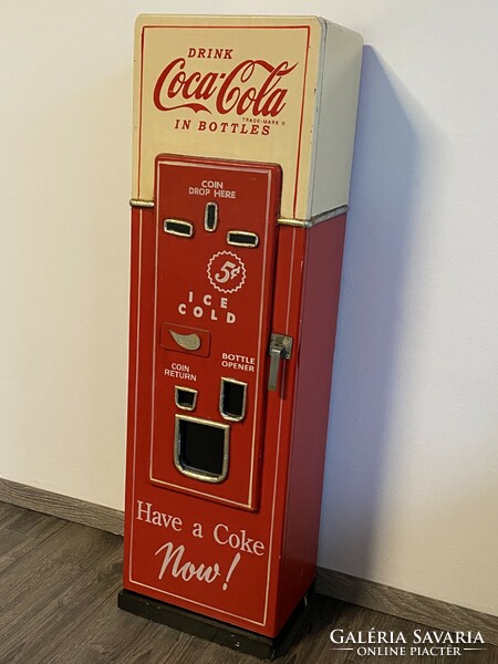Coca Cola kis szekrény
