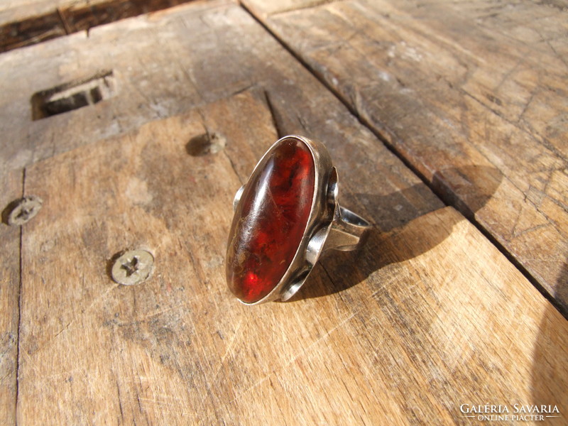 Silver ring with amber (240209)