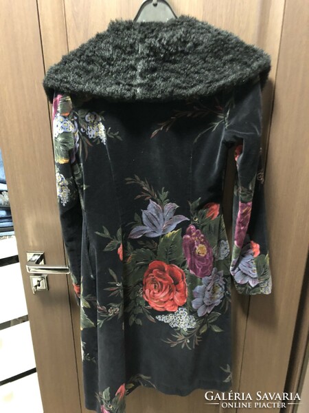 H&M női kabát 38 M fekete mintás
