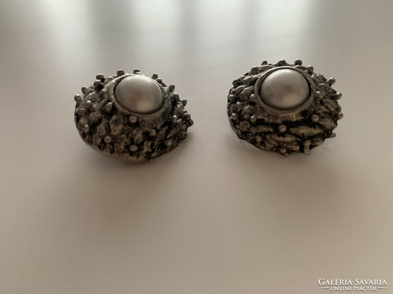 Retro metal pearl plastic clip earrings