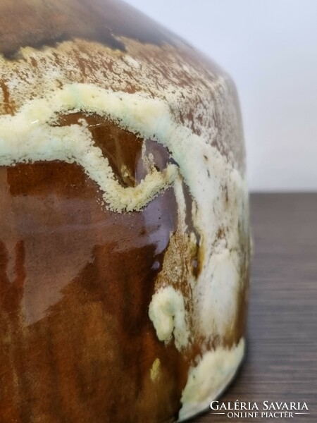 Szilágyi Mária iparművészeti kerámia váza - csurgatott, plasztikus mázzal