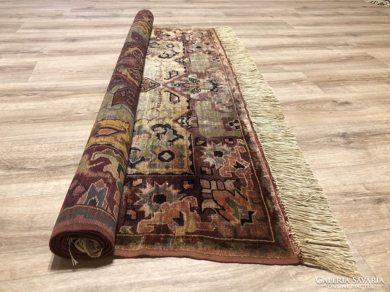 TÖRÖK kézi csomózású selyem PERZSA szőnyeg, 147 x 176 cm